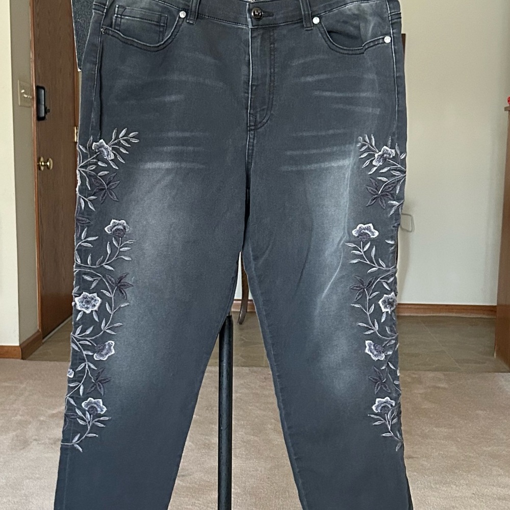 Black decorated jeans Sz 16P